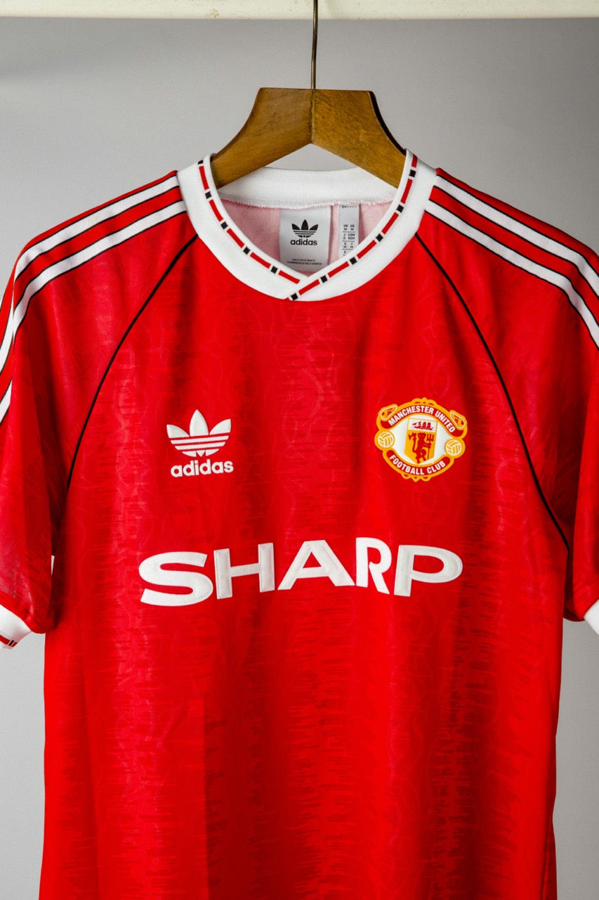 Manchester United 1990 - New M