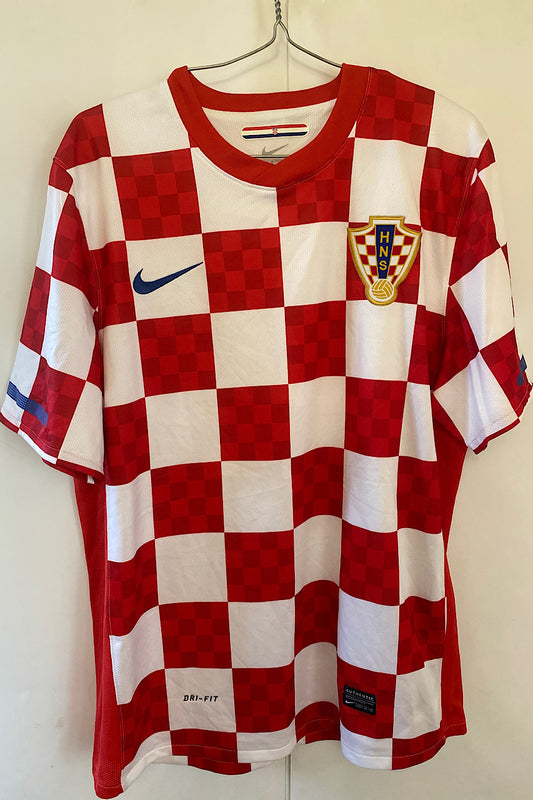 Croatia 2010 Home kit - Excellent L